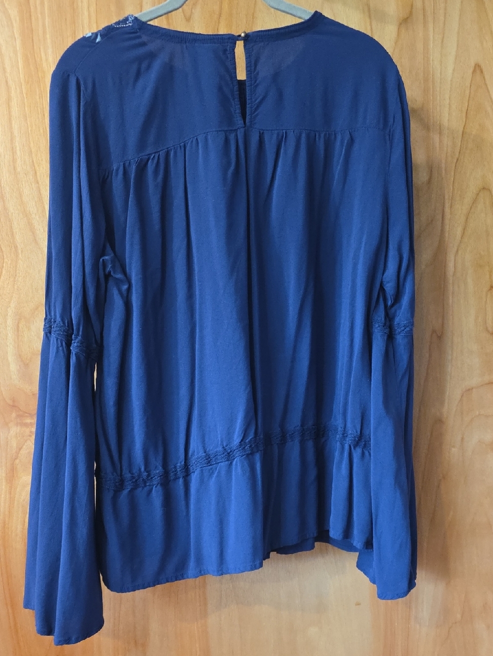 Knox Rose Embroidered Top - Picture 4 of 8